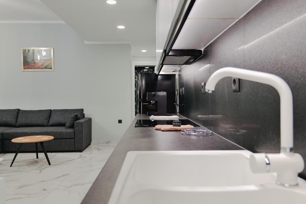 Iphigenia Luxury Flat *